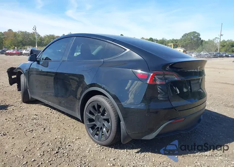 2023 Tesla Model Y Awd/Long Range Dual Motor All-Wheel Drive from USA, damaged, VIN 7SAYGAEE1PF614501